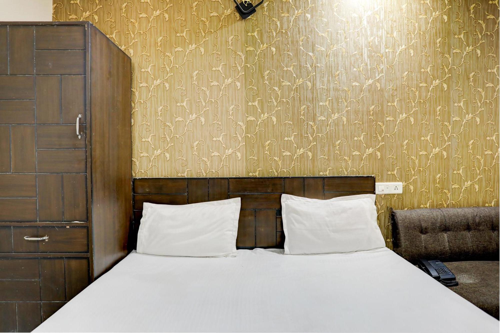 Hotel O Hcn Ludhiana Exterior photo